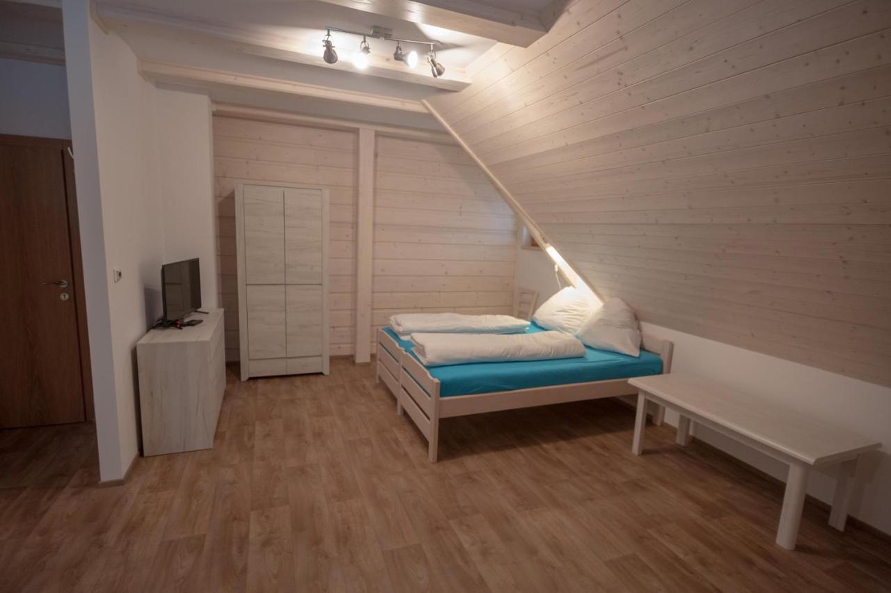 Roubenka Bila Daire Dış mekan fotoğraf